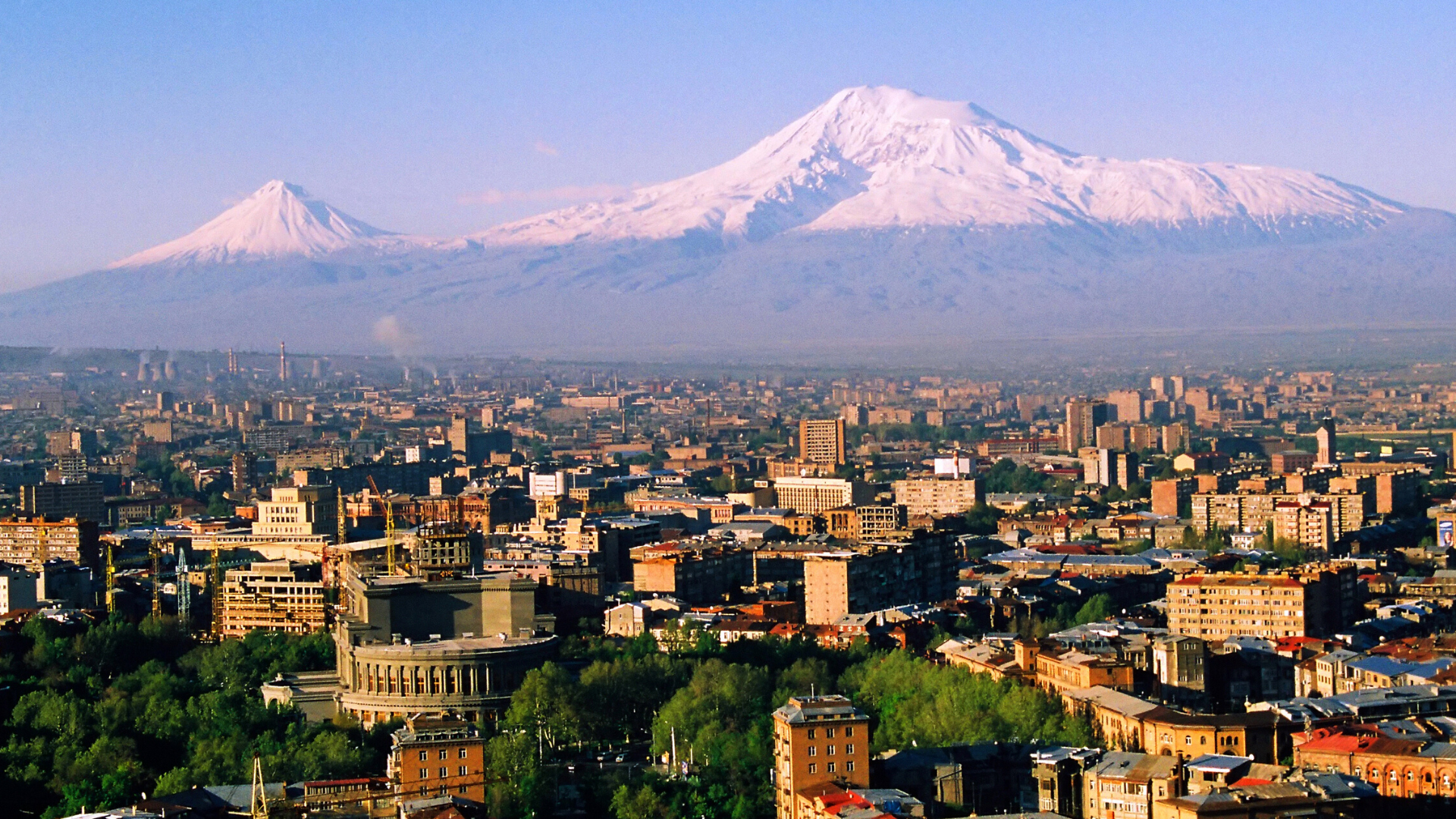 Lidojumi uz Armēniju un atpakaļ sākot no 59 EUR